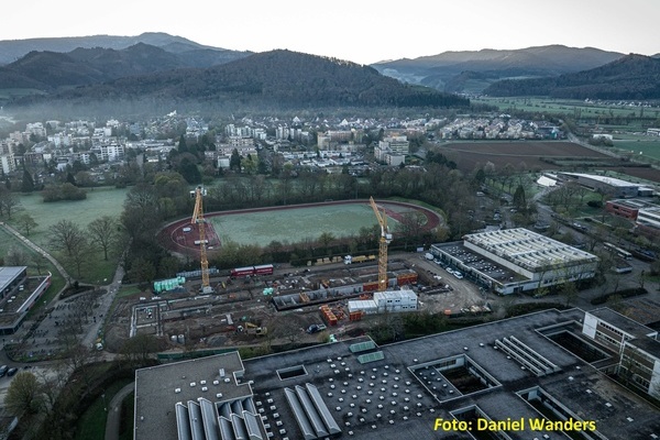 Luftaufnahme Baustelle und Stadion