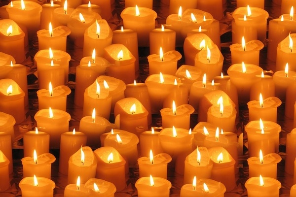 Brennende Kerzen Brennende Kerzen