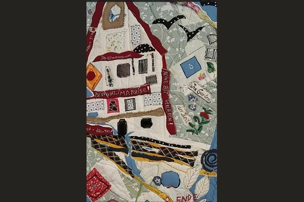 Kunstwerk der Künstlerin Elv. A. Sträuber: "Schöne Neue Welt" Textilkunst Wandbehang 121cm x 96 cm Kunstwerk der Künstlerin Elv. A. Sträuber: "Schöne Neue Welt" Textilkunst Wandbehang 121cm x 96 cm