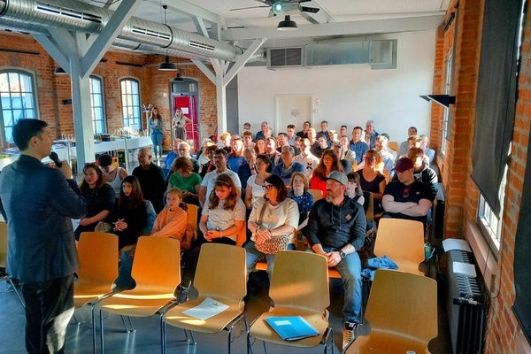 Brgermeister Hollemann bei der Sportlerehrung 2025 im Rocca Saal, Foto: Helmut Gall