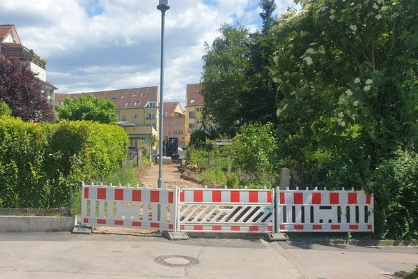 Hier noch im Bau befindlich der neue Verbindungsweg für Fuß- und Radverkehr zwischen dem Bahnhof und der Ortsmitte Denzlingen. Foto: Gemeinde Denzlingen Hier noch im Bau befindlich der neue Verbindungsweg für Fuß- und Radverkehr zwischen dem Bahnhof und der Ortsmitte Denzlingen. Foto: Gemeinde Denzlingen