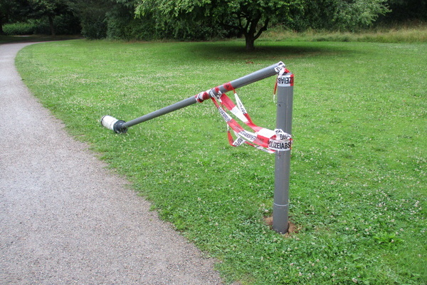 Vandalismus Laterne Stadtpark Vandalismus Laterne Stadtpark