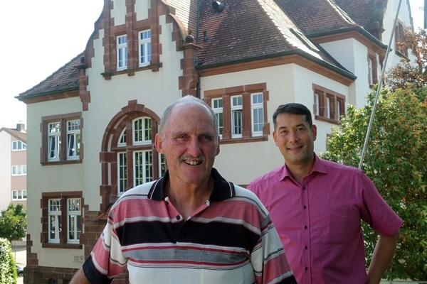 Andreas Haller und B&uuml;rgermeister Markus Hollemann