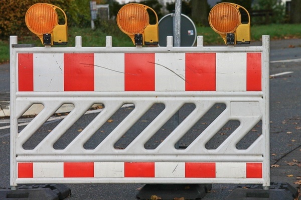 Straßensperrung Straßensperrung